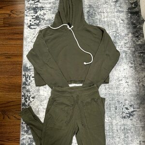 Wild Fable Olive Green Hoodie and Joggers Set